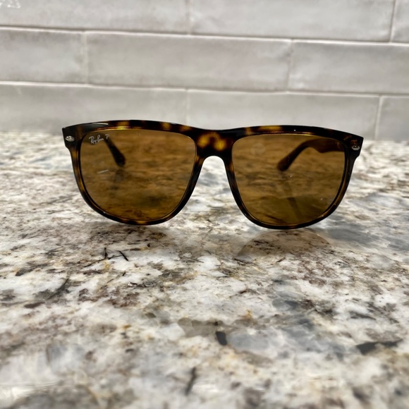 Polarized Ray-Ban Boyfriend Sunglasses in Light Brown Havana - Picture 3 of 10